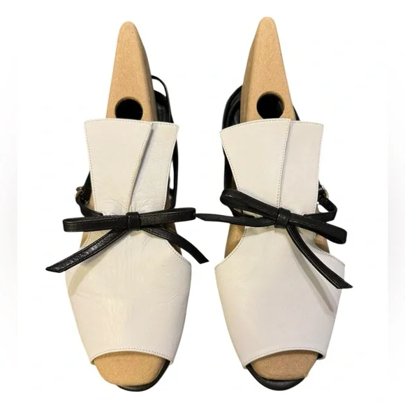 EMPORIO ARMANI leather sandals size 37EU - Picture 6 of 10